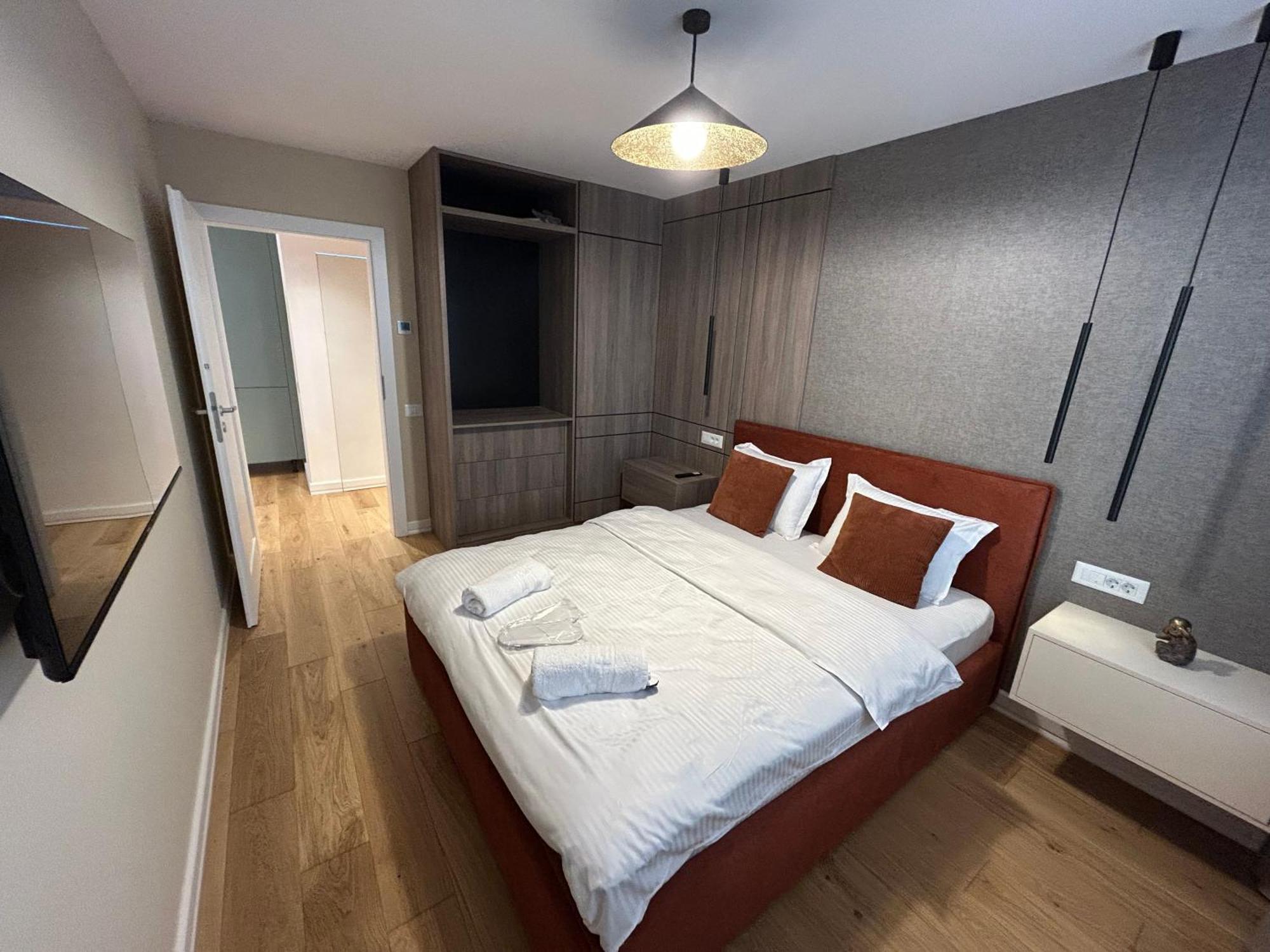 B-Holiday Luxury Apartments Urban Plaza Braşov Eksteriør bilde