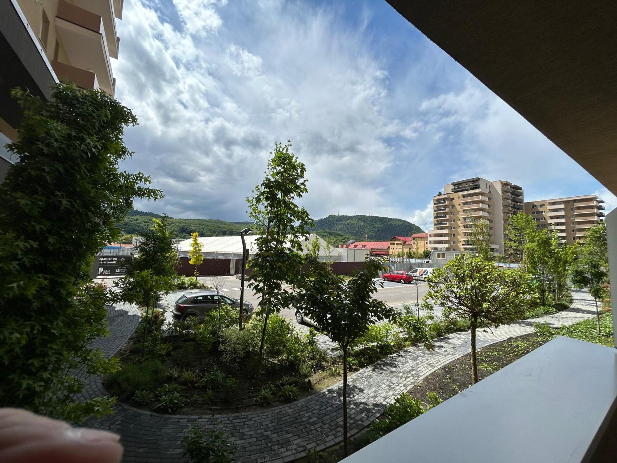 B-Holiday Luxury Apartments Urban Plaza Braşov Eksteriør bilde